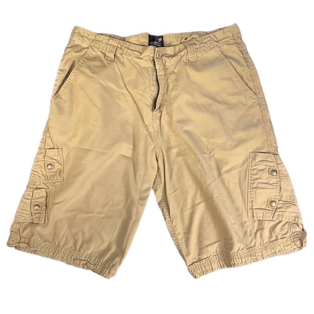 🌻Modern Culture Khaki Cargo Shorts